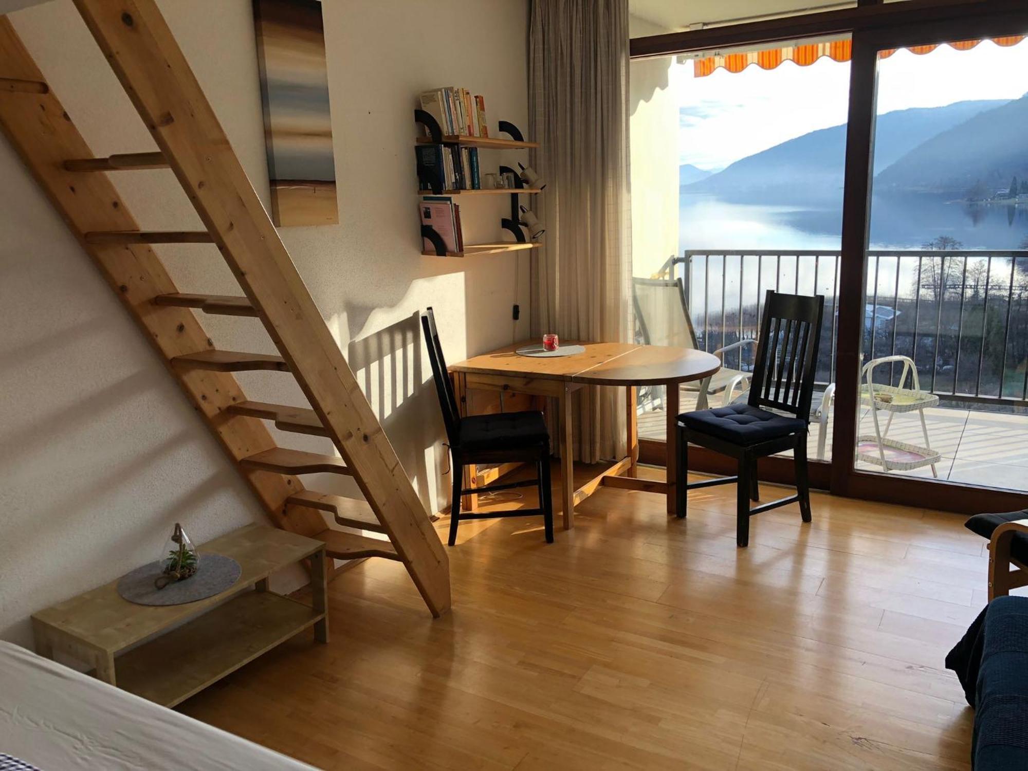 Appartement Mit Seeblick Am Ossiacher See フィラハ エクステリア 写真