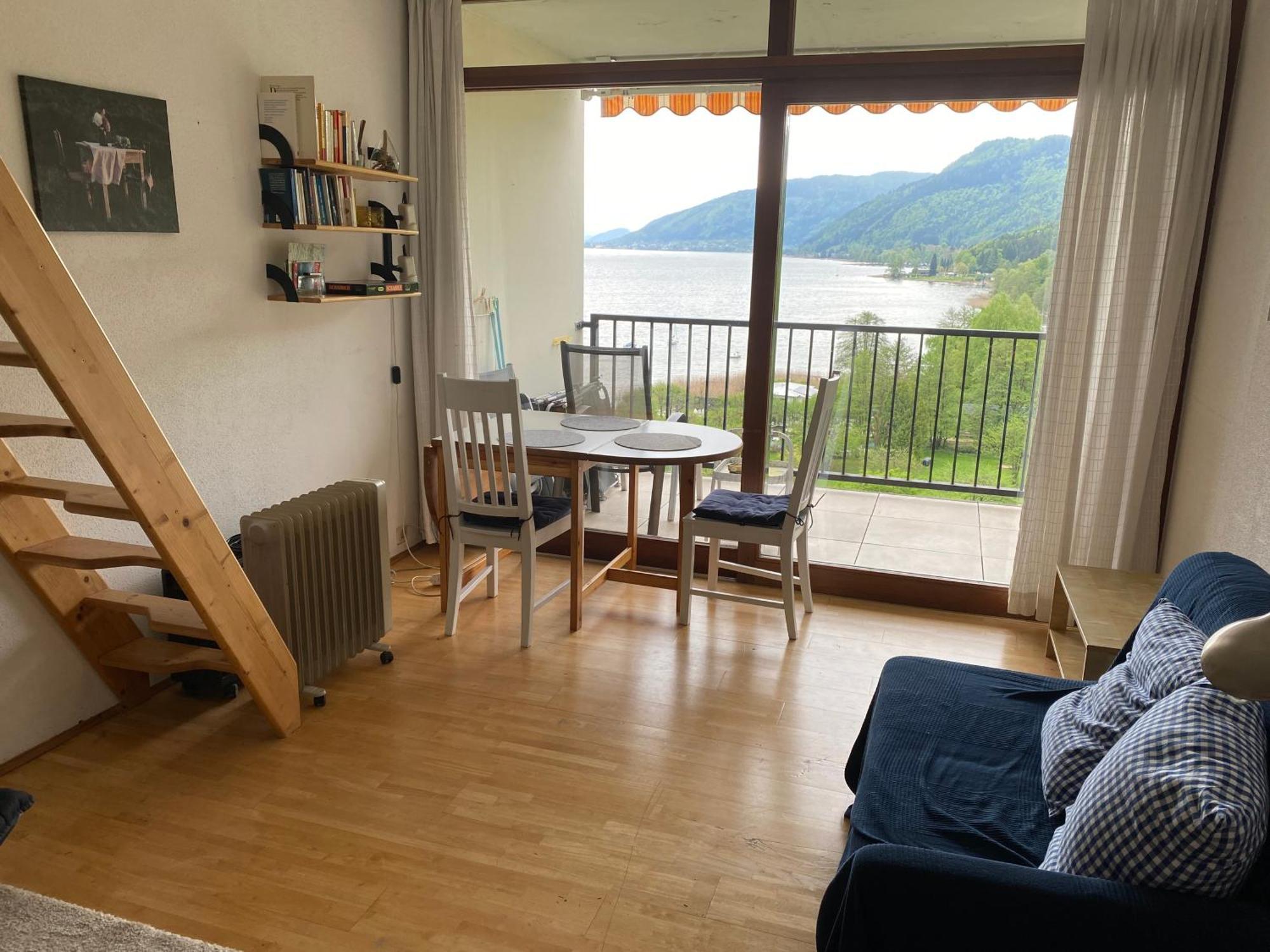 Appartement Mit Seeblick Am Ossiacher See フィラハ エクステリア 写真